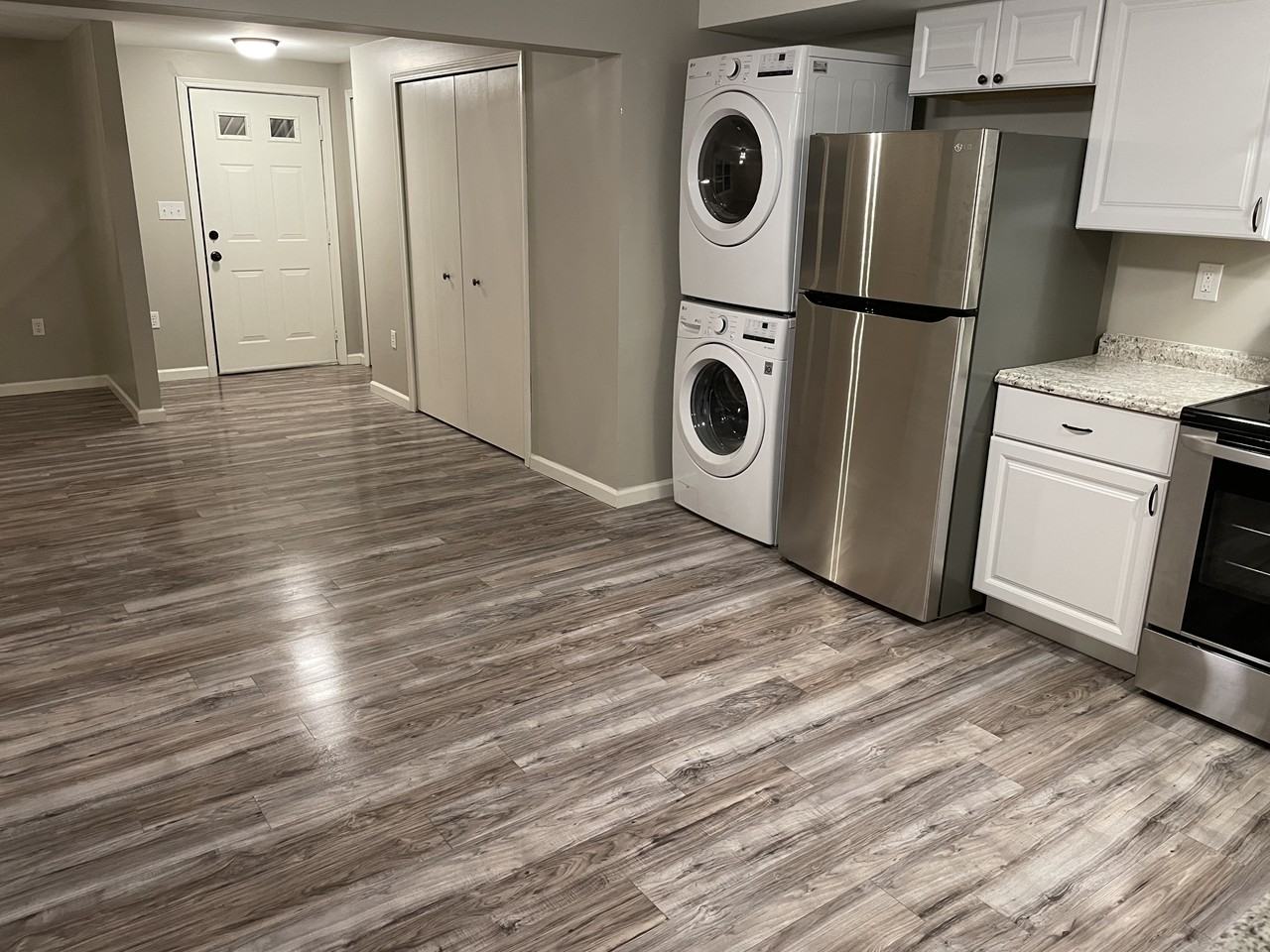 23 Brook St #4 - Photo 7 of 14