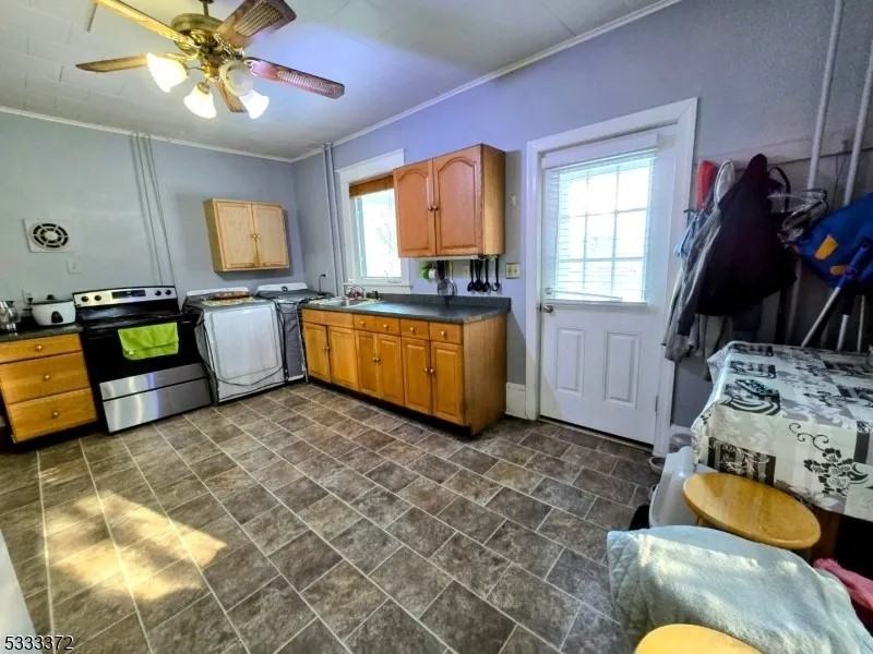 192 Summit Ave #NA - Photo 6 of 17