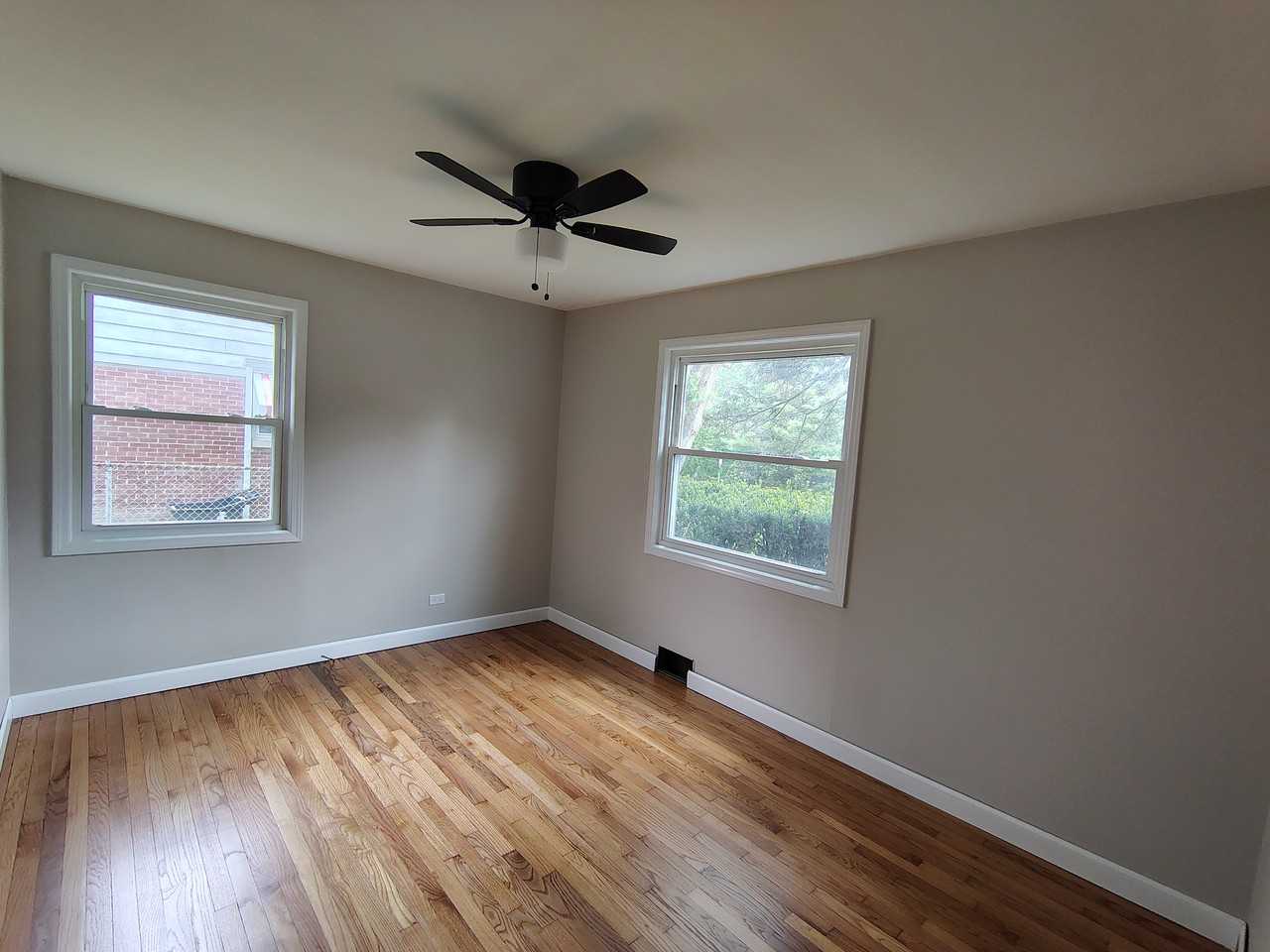 728 E Hawley St #NA - Photo 6 of 7