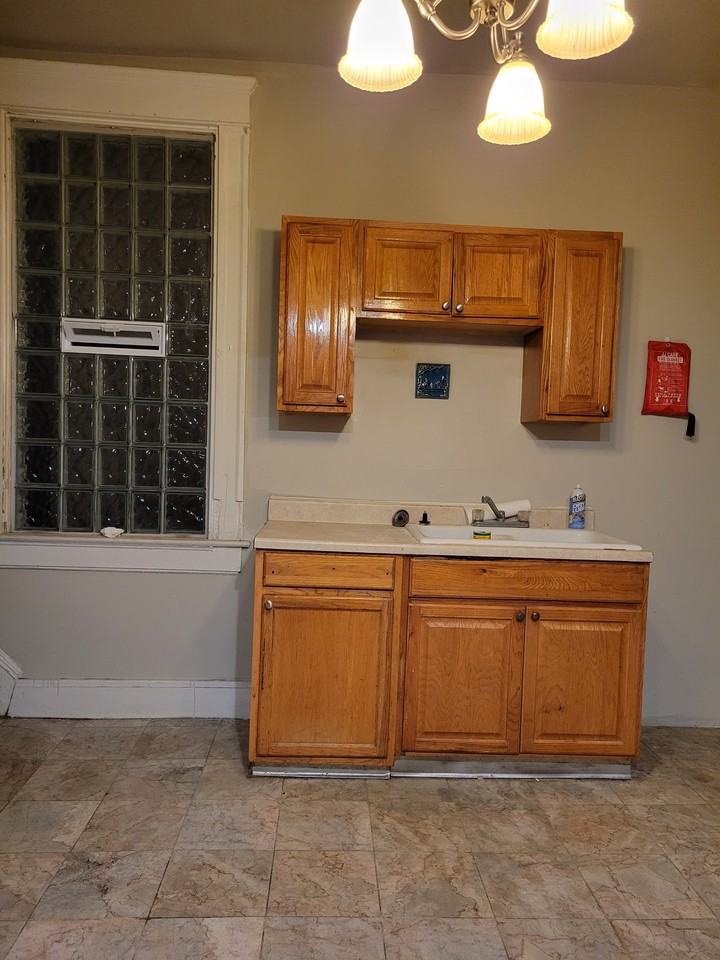 901 Lexington Ave #NA - Photo 5 of 7