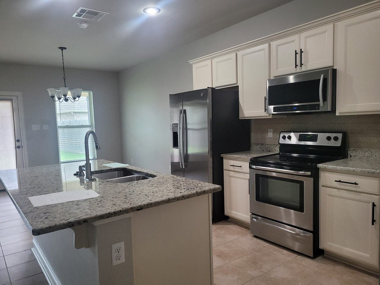 210 Caillou Grove Rd #NA - Photo 6 of 10