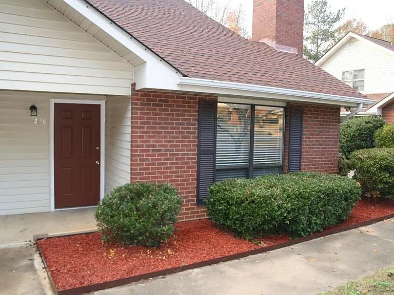 498 Plymouth Ln #498 - Photo 2 of 14