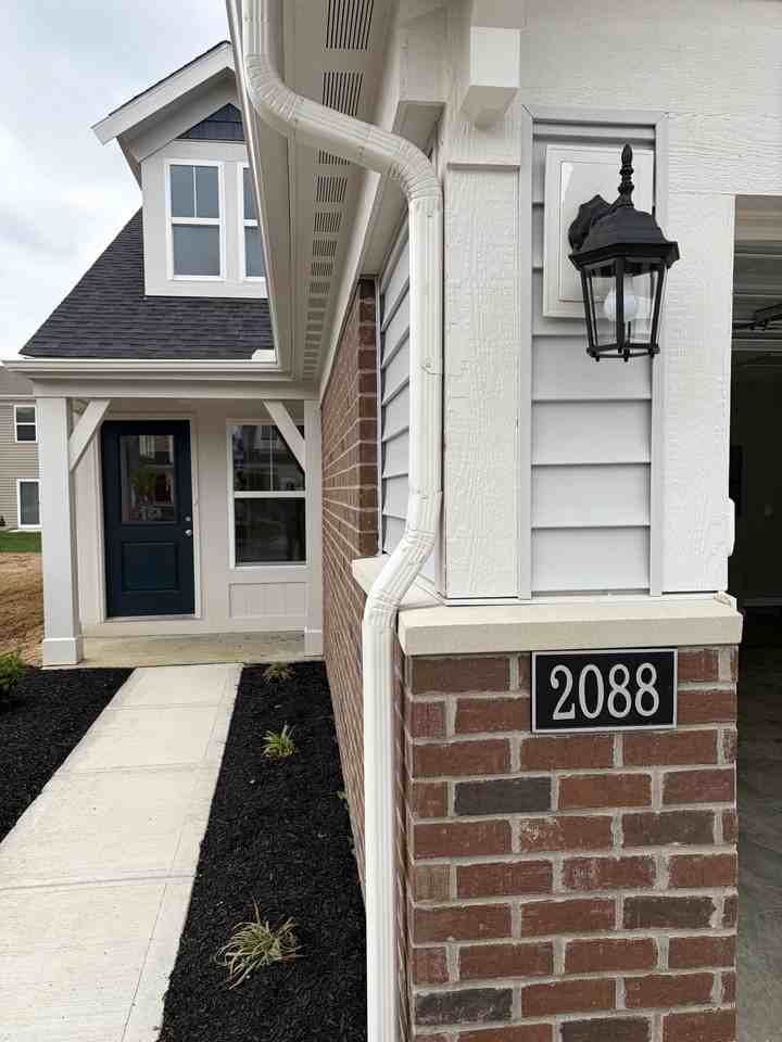 2088 Wildberry Way #NA - Photo 2 of 14