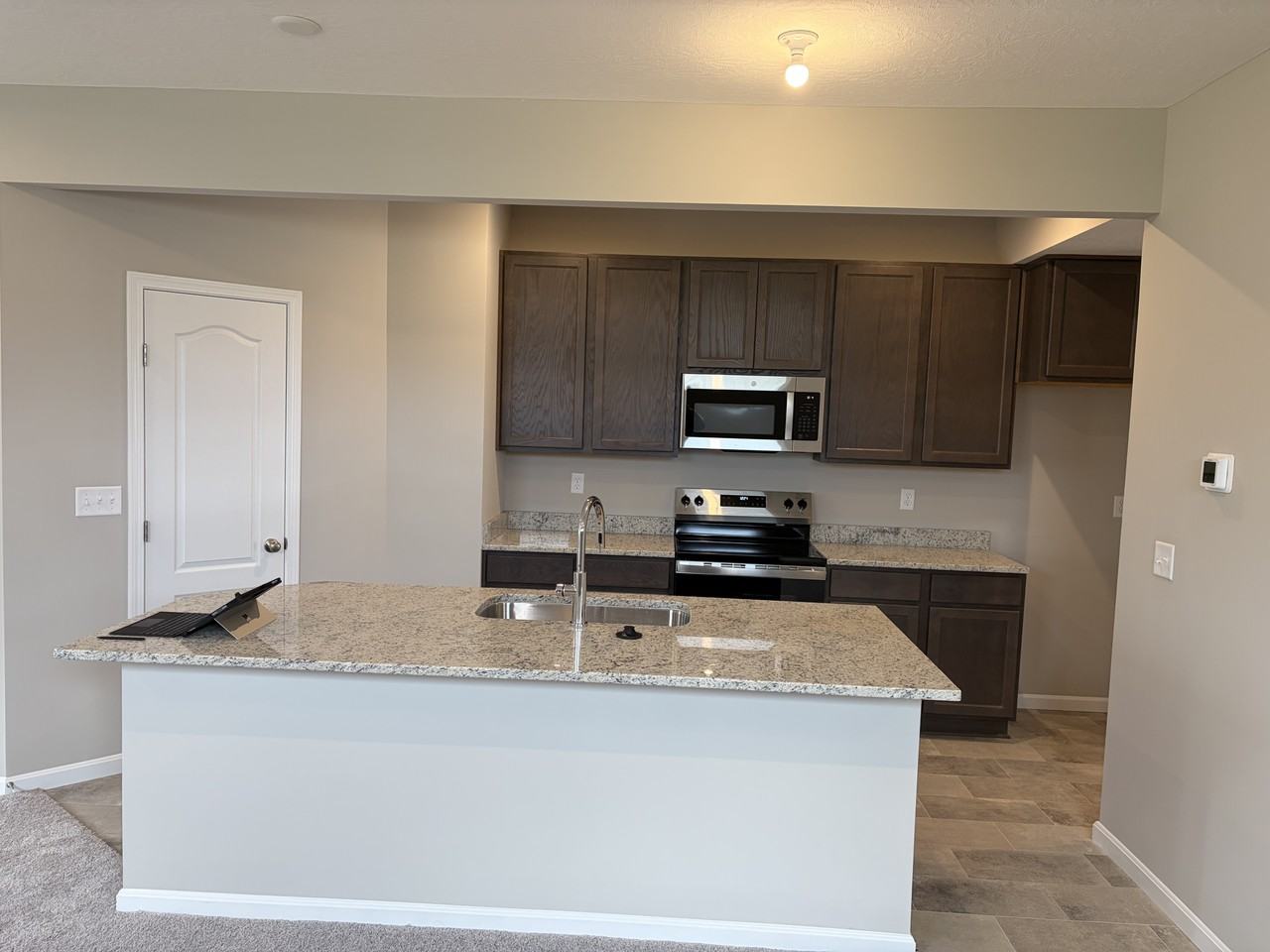 2088 Wildberry Way #NA - Photo 6 of 14