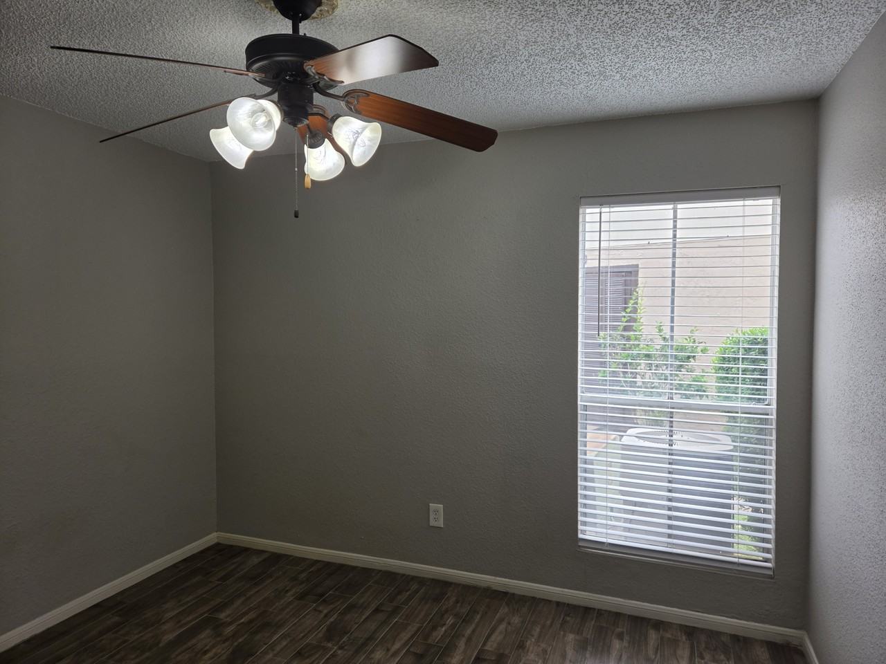 1500 Bay Area Blvd #R195 - Photo 6 of 17