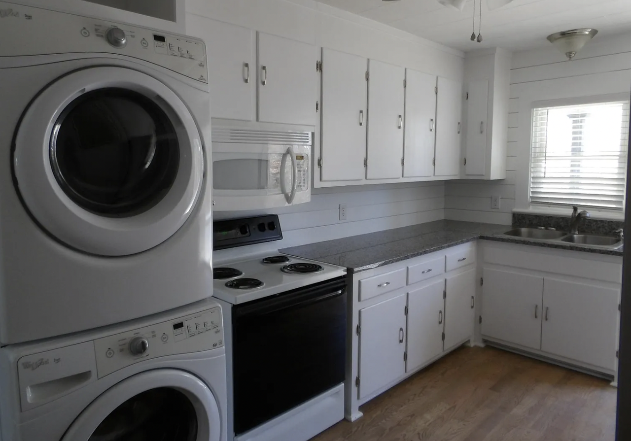 2609 Cannon Pl #NA - Photo 3 of 12