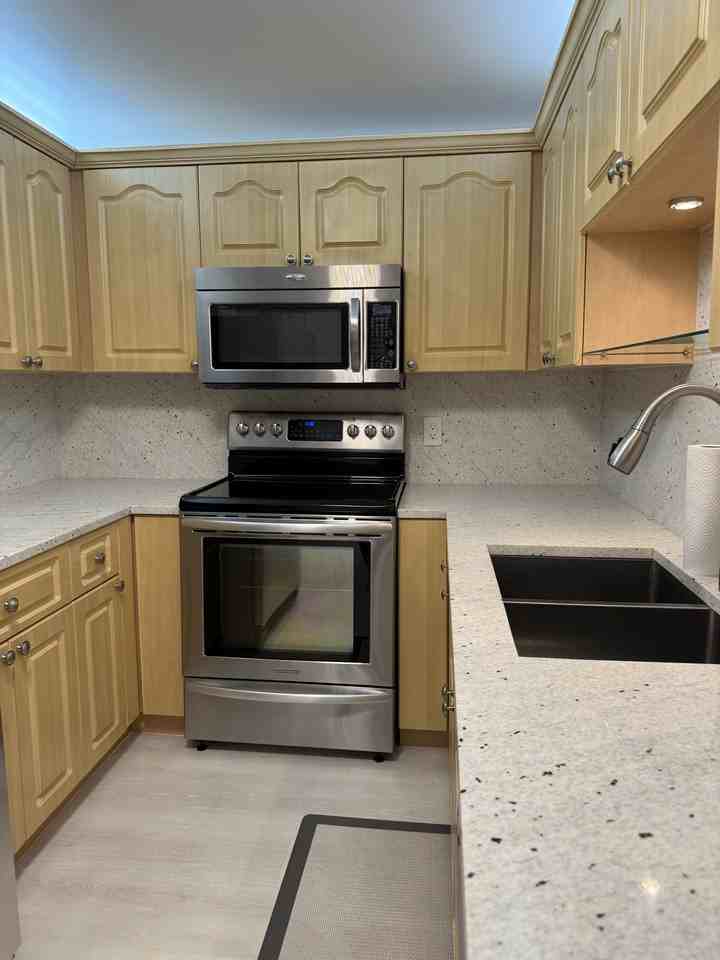 4040 N Hills Dr #26 - Photo 6 of 14