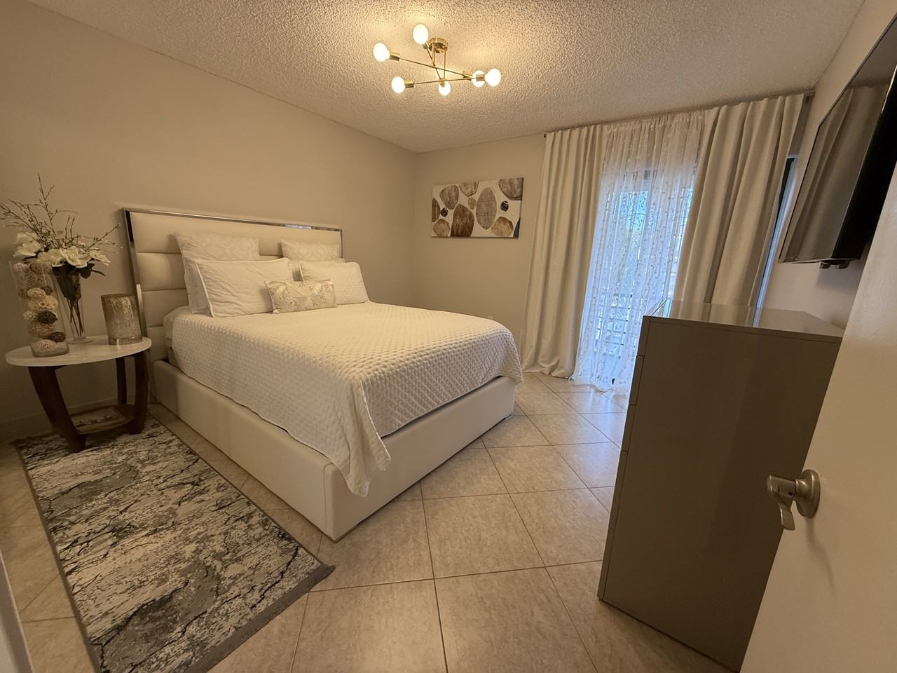 4040 N Hills Dr #26 - Photo 7 of 14