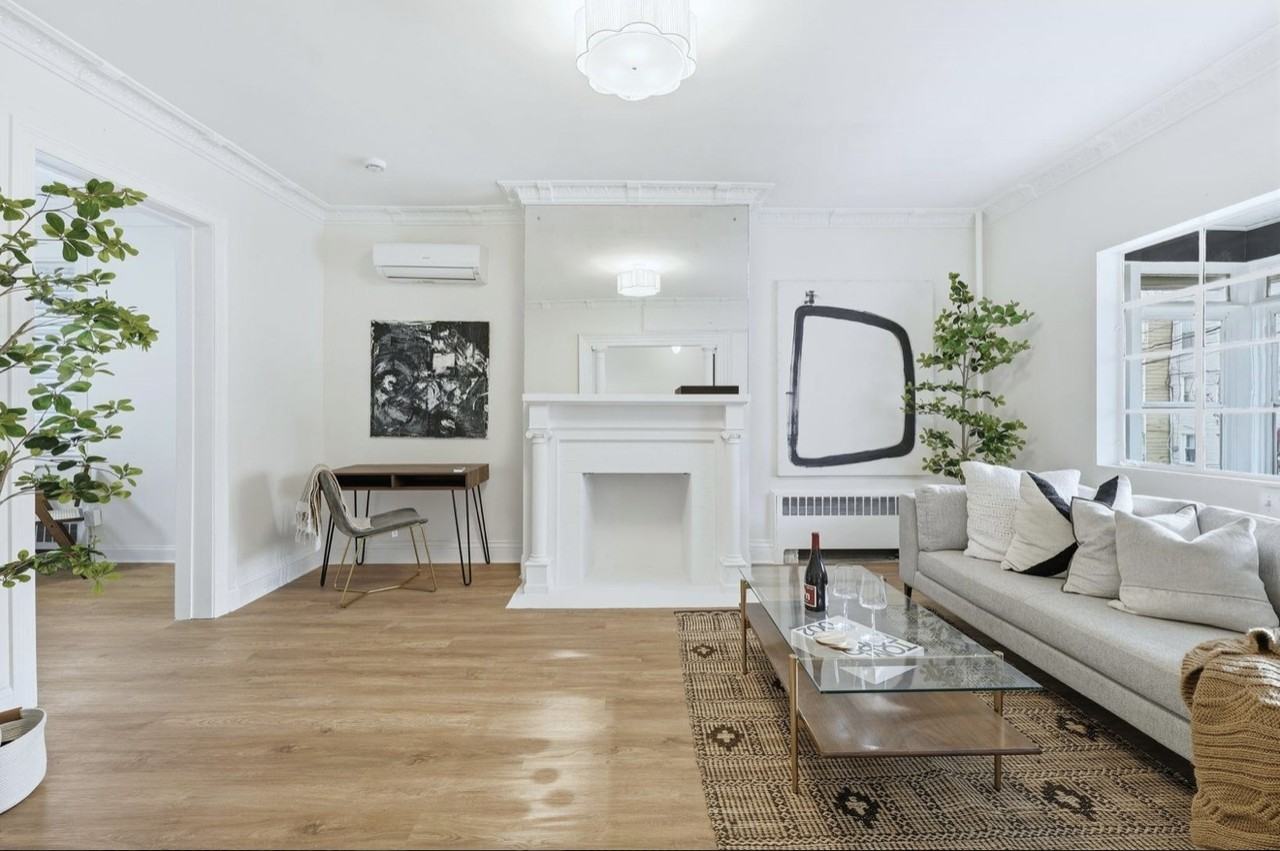 114 Oak St #3 - Photo 2 of 10