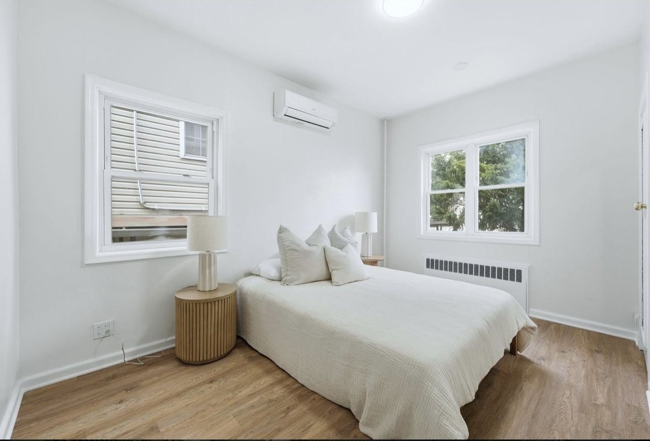 114 Oak St #3 - Photo 3 of 10