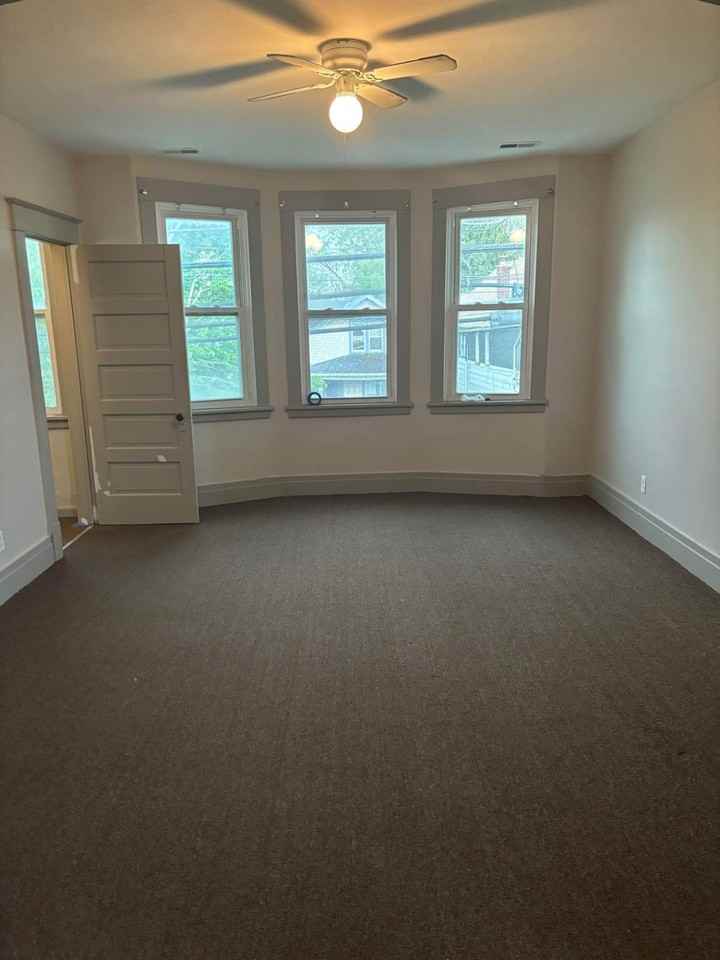 1202 Walden Ave #3 - Photo 7 of 10