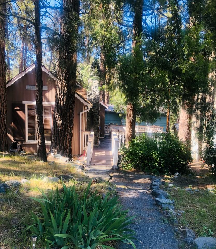 1674 Twin Lakes Dr #NA - Photo 2 of 13