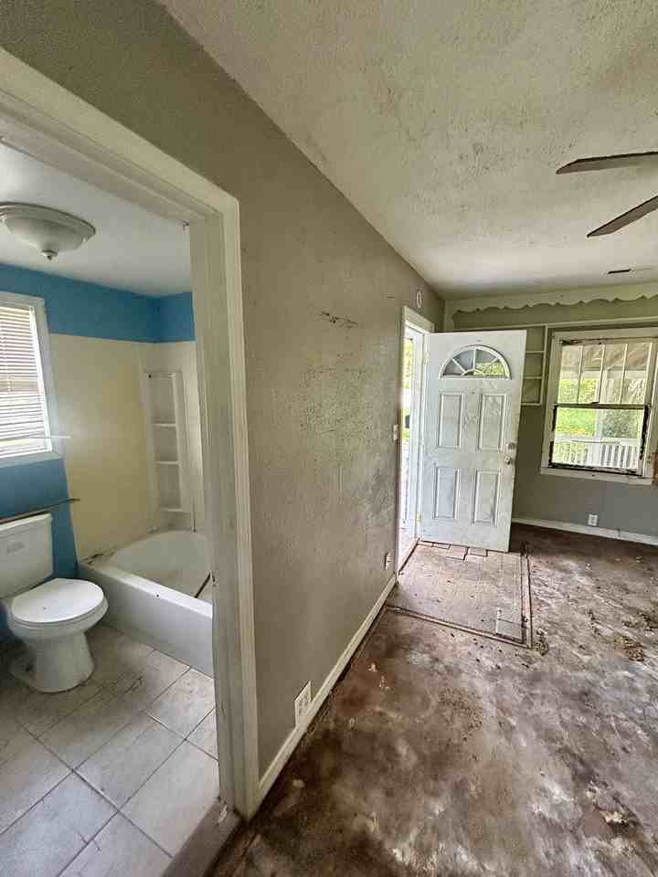 602 Sheppard St #NA - Photo 3 of 19