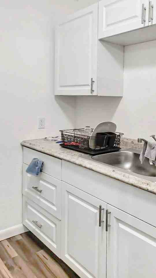 8506 N Brooks St #A - Photo 7 of 17