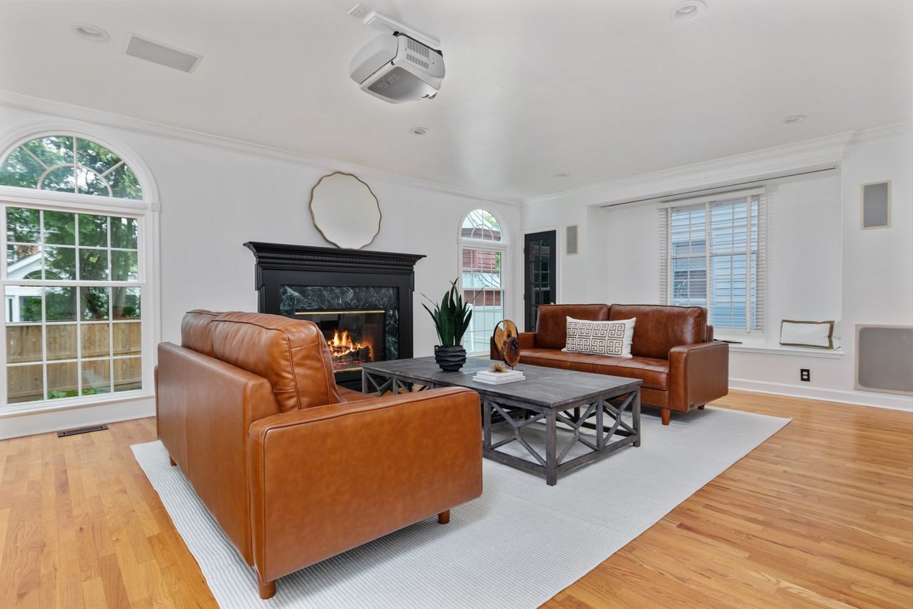 4817 Chevy Chase Blvd #NA - Photo 7 of 30
