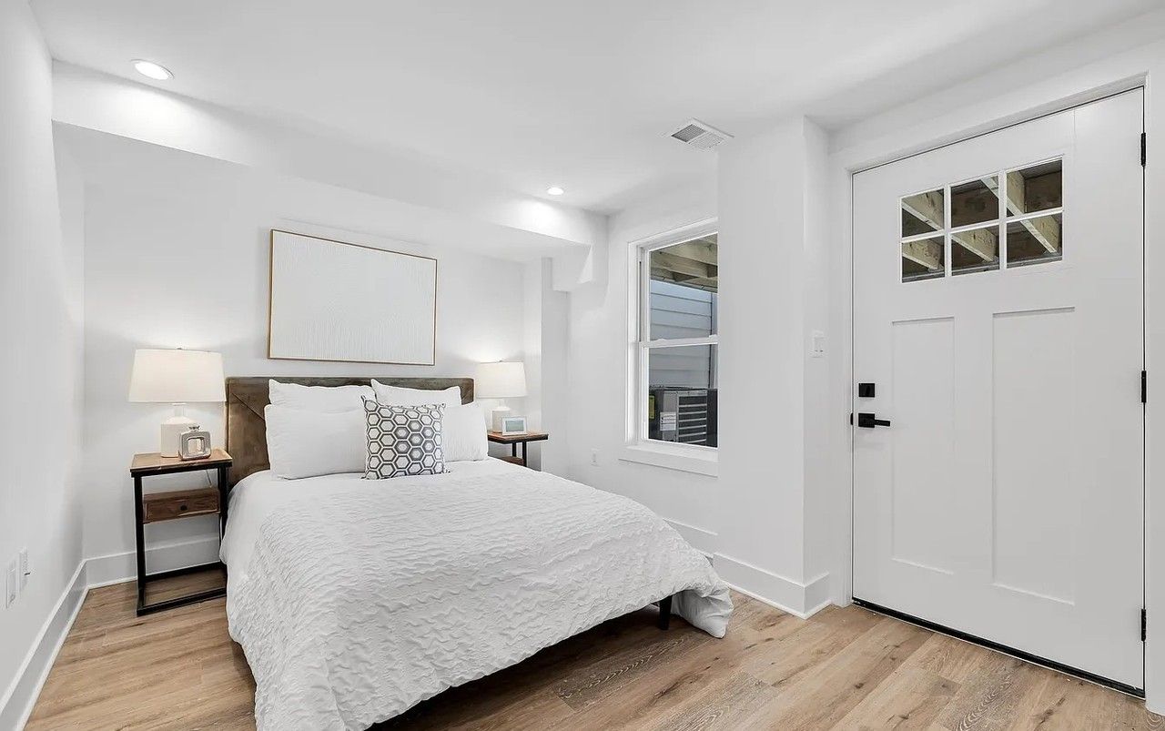518 Buchanan St Nw #NA - Photo 7 of 20