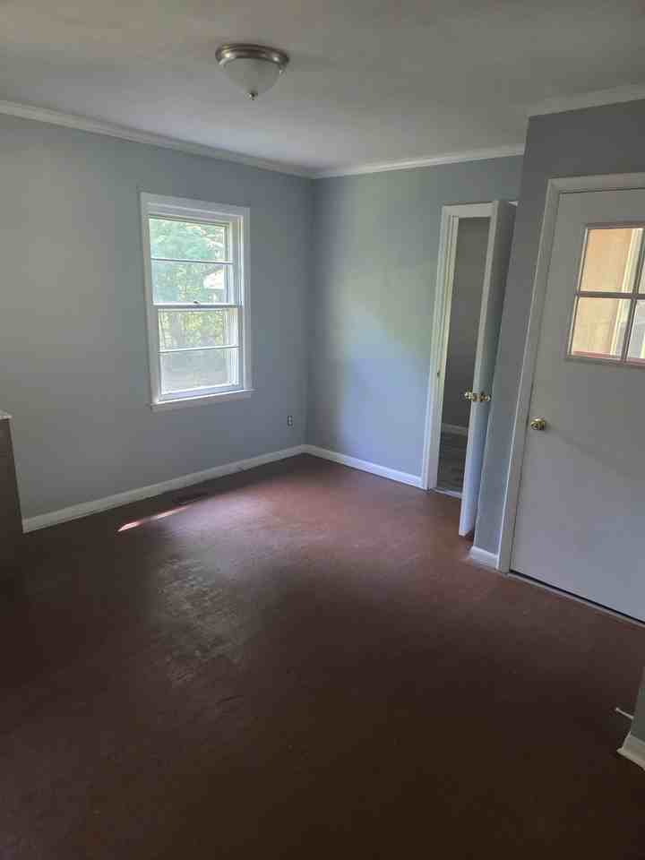 621 S Decatur St #NA - Photo 6 of 11