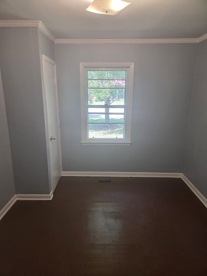 621 S Decatur St #NA - Photo 7 of 11
