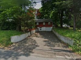 featured image of 14 Hempstead Rd #1