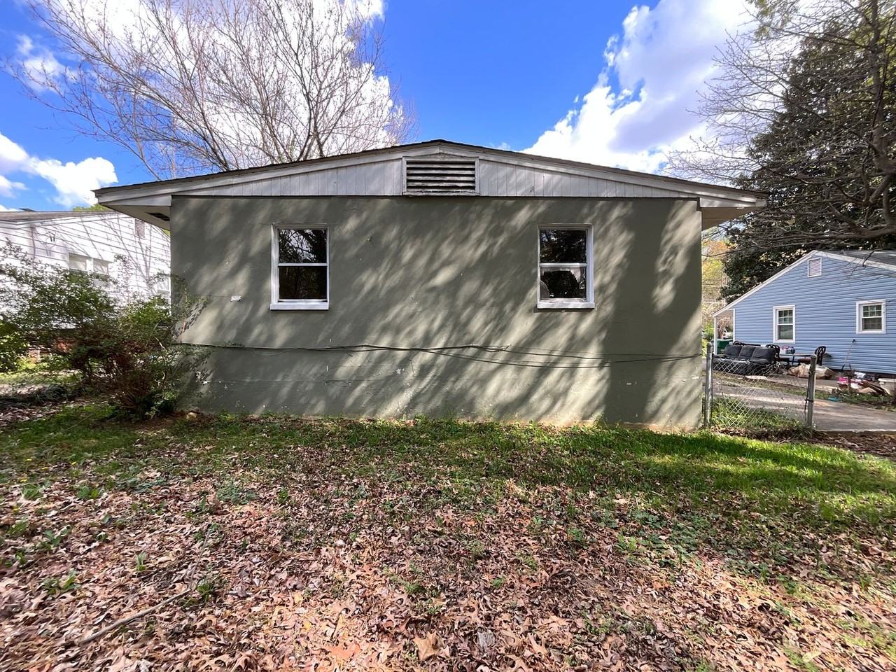 509 Ashburn St - Photo 3 of 13