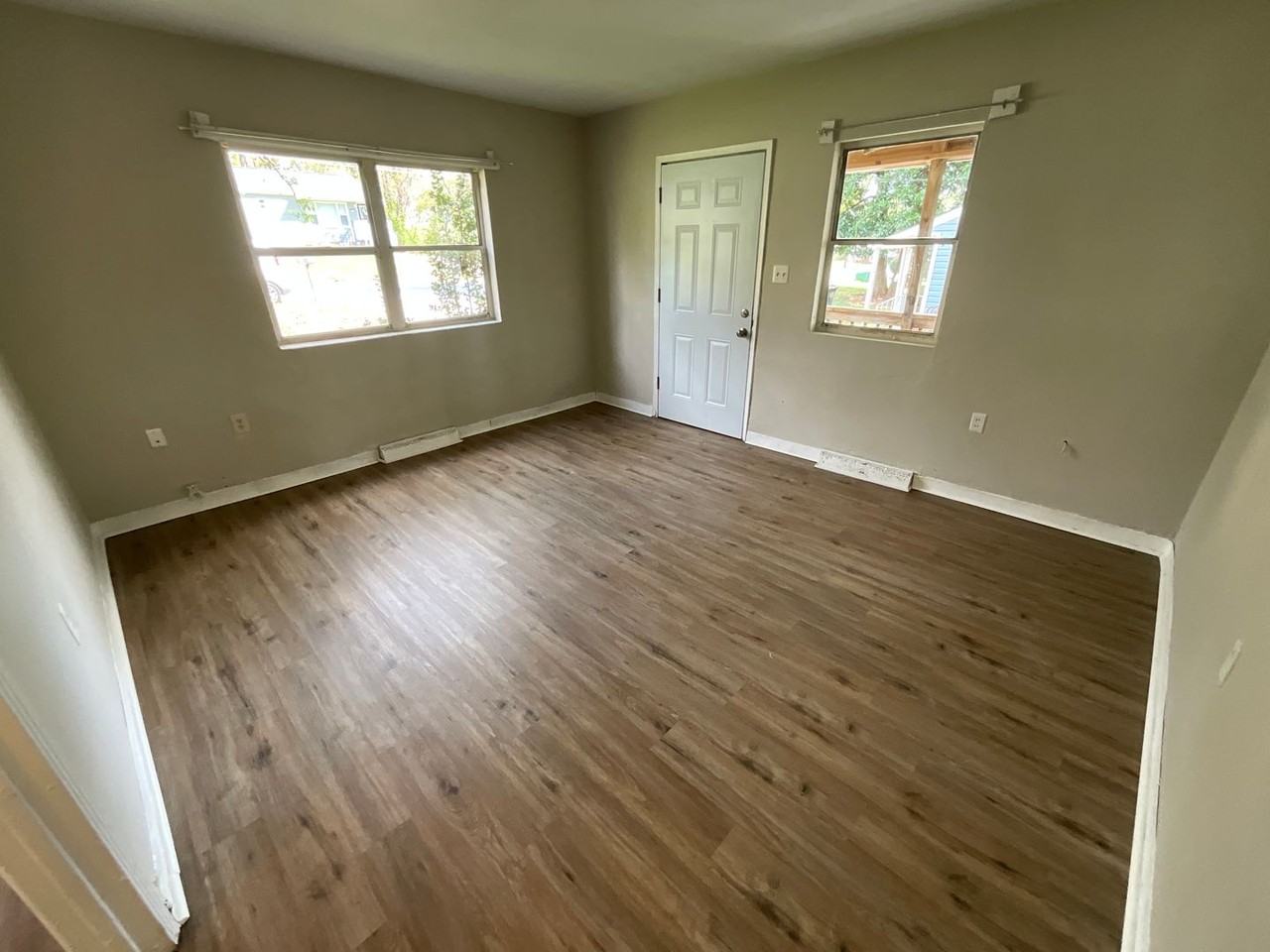 509 Ashburn St - Photo 6 of 13