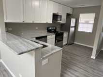 1725 W Chrysler Dr - Photo 1 of 1