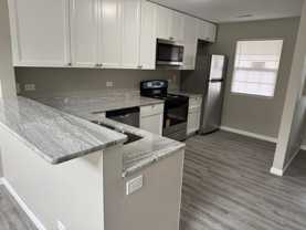 1725 W Chrysler Dr - Photo 1 of 1