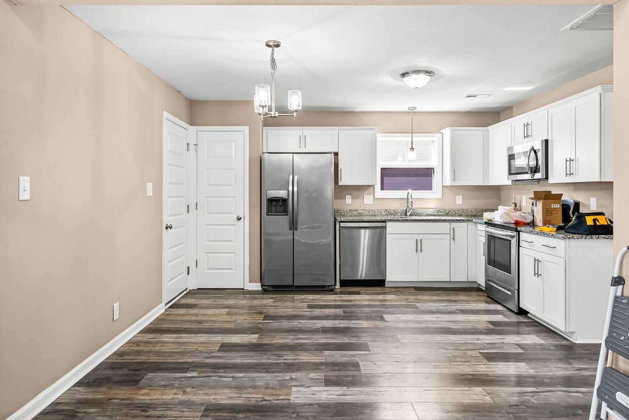 144 Waterwheel Cir - Photo 6 of 25
