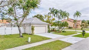 17851 Northwest 19th Street - Photo 2 of 27
