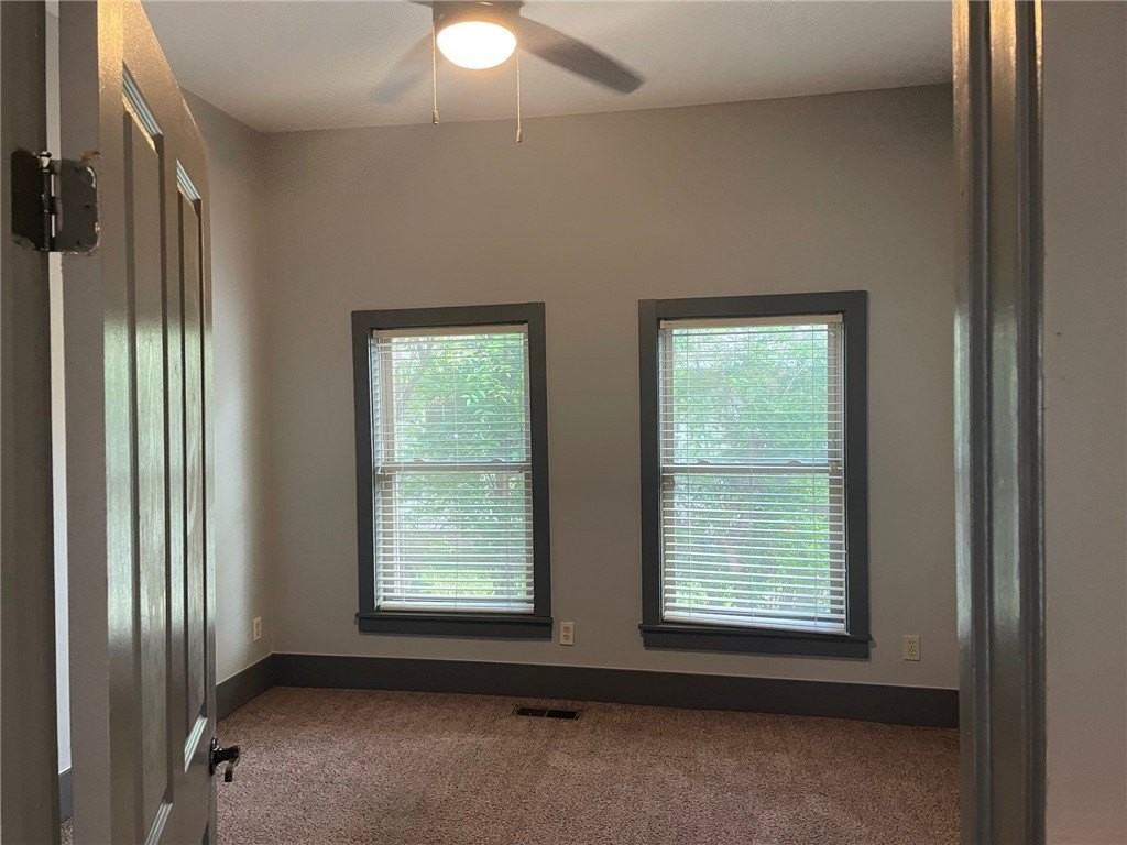 1014 S B St - Photo 5 of 13