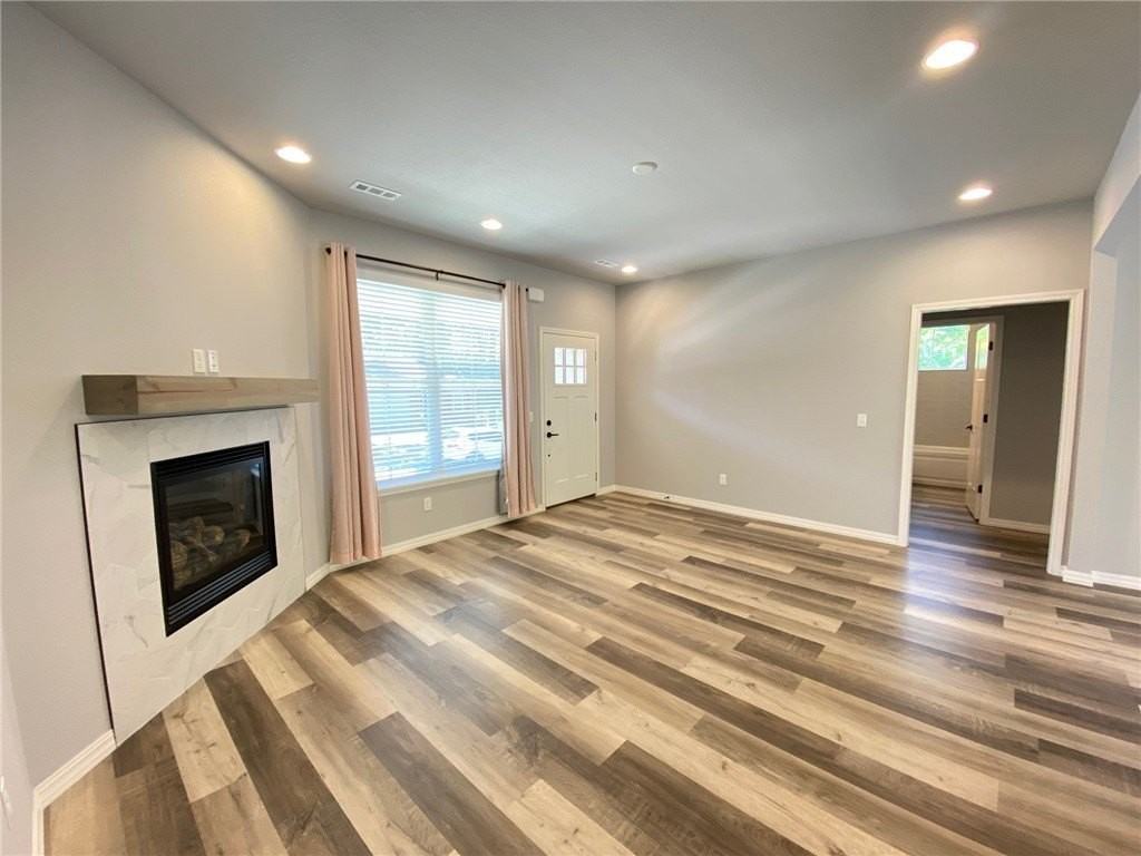 6 Baker Dr - Photo 3 of 18
