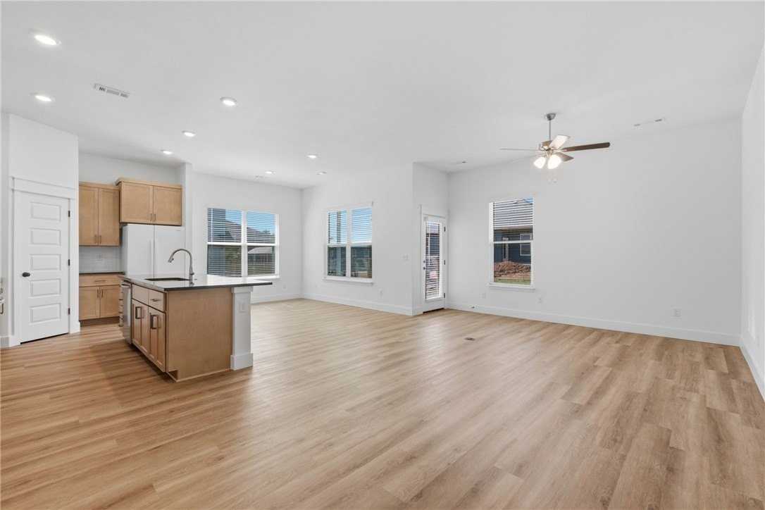 5071 Vista Ave - Photo 5 of 25