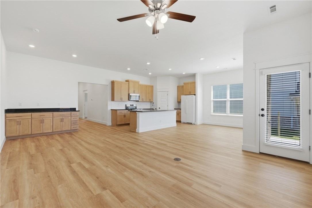 5071 Vista Ave - Photo 7 of 25