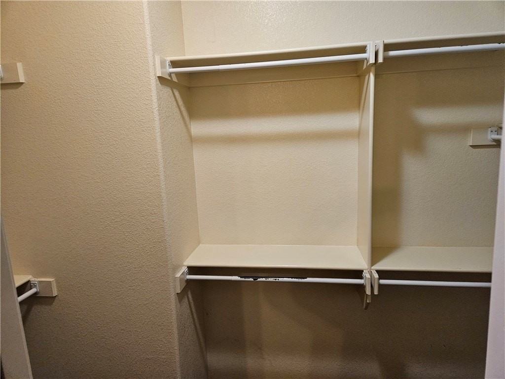 2652 N Valencia Ave - Photo 7 of 15