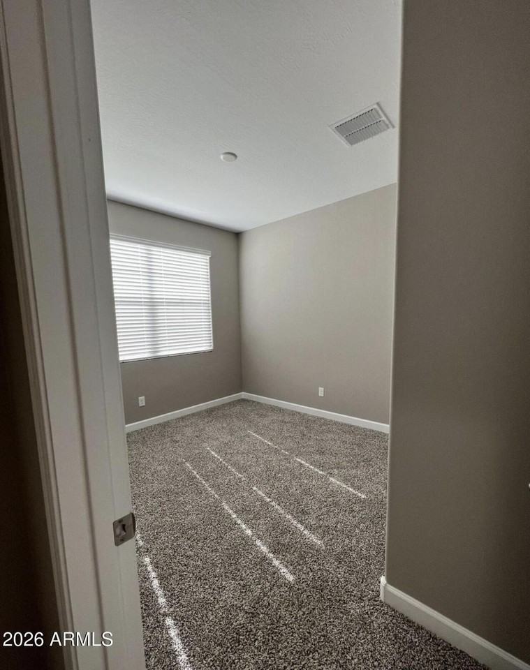 24068 W Whyman Ave - Photo 7 of 10