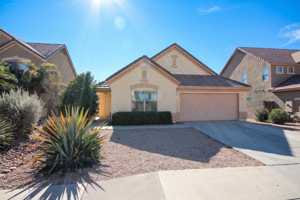 featured image of 2423 E Winged Foot Dr