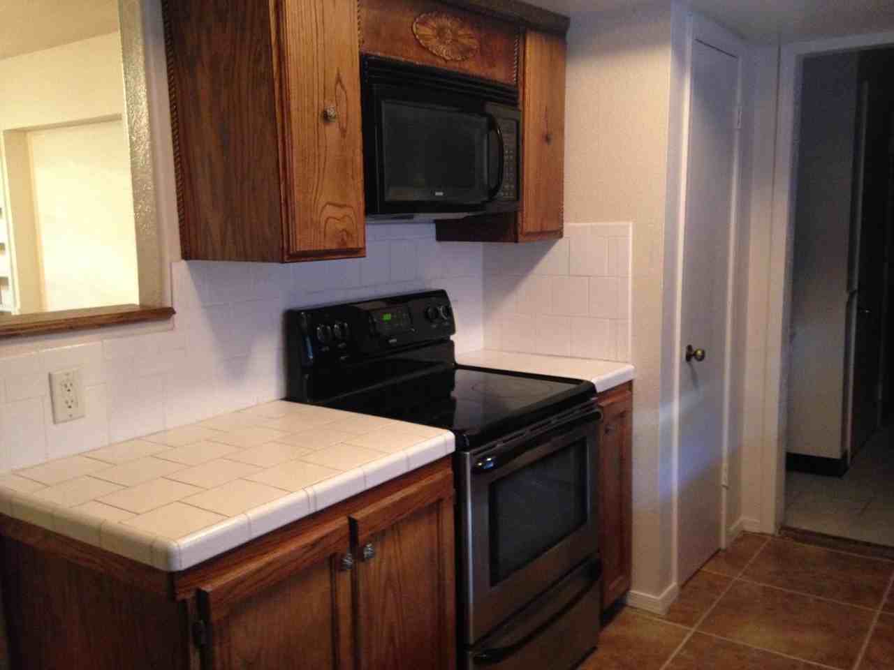 1853 E Gemini Dr - Photo 3 of 13