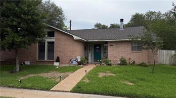 featured image of 4713 Pembrook Ln