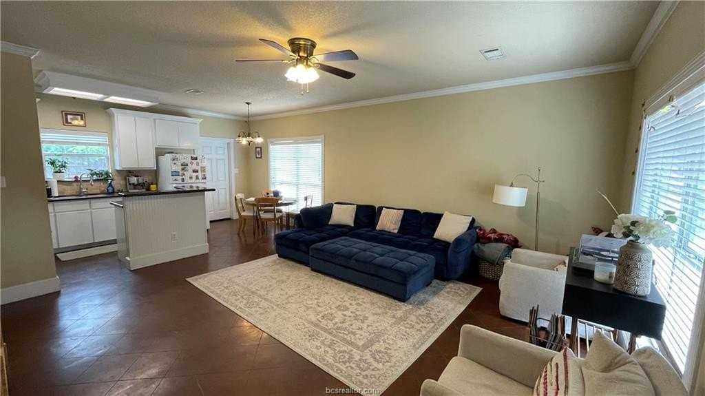 3689 Holick Ln - Photo 2 of 13