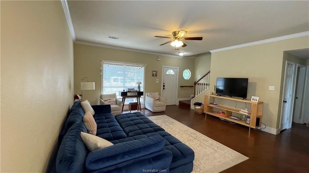 3689 Holick Ln - Photo 4 of 13