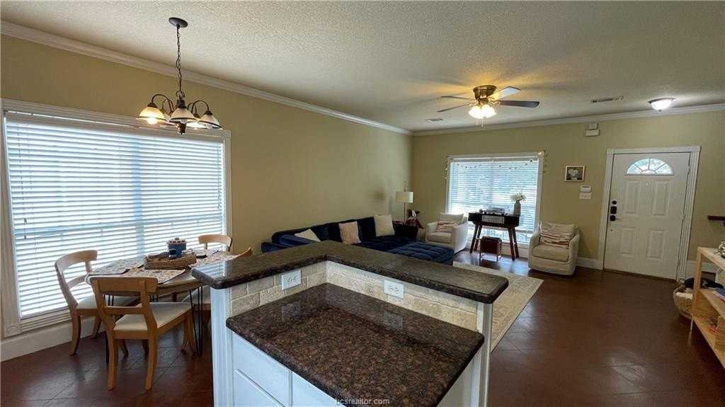 3689 Holick Ln - Photo 7 of 13