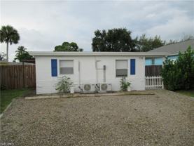778 107th Ave N #B - Photo 1 of 1