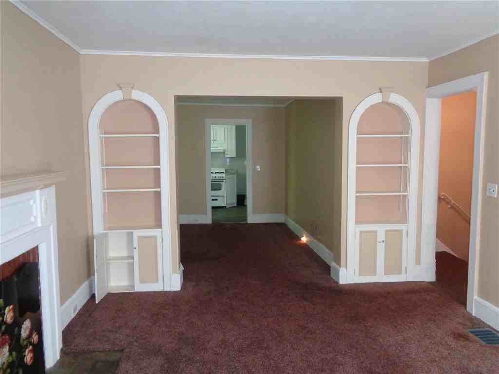 17 E 5th St - Photo 2 of 12