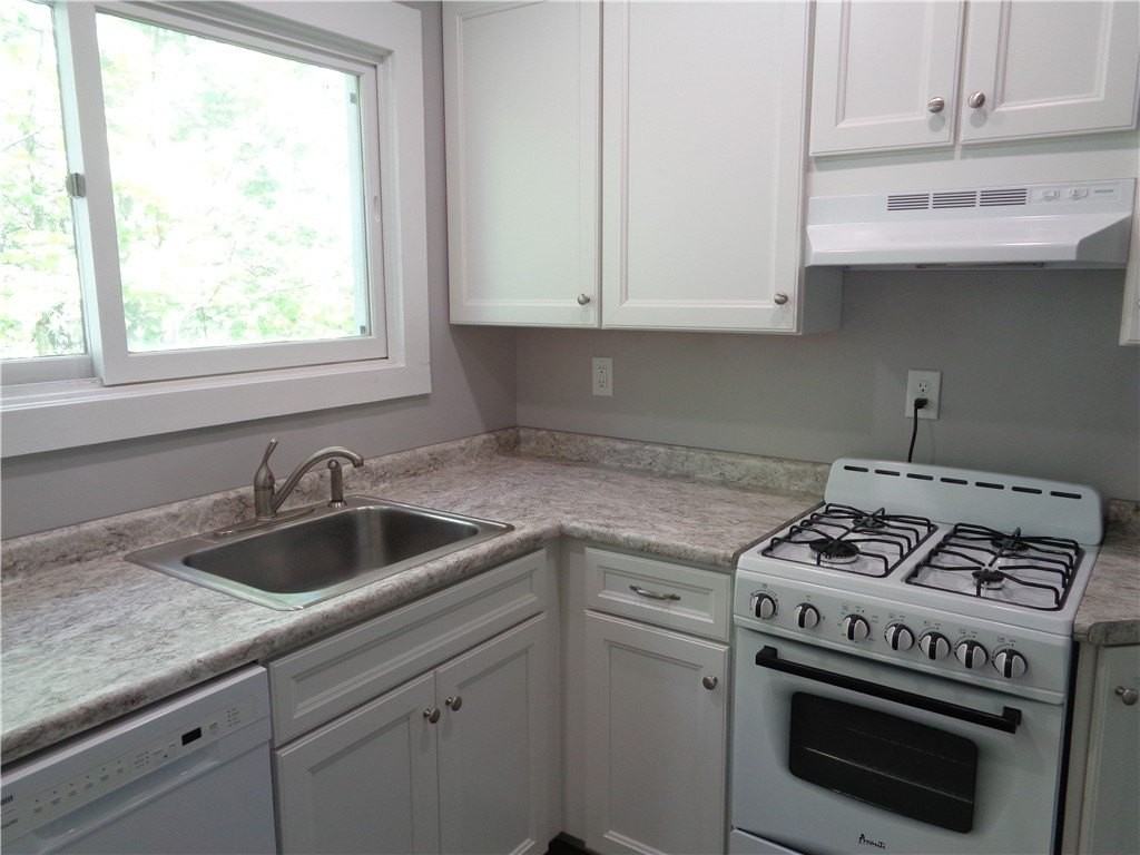17 E 5th St - Photo 5 of 12