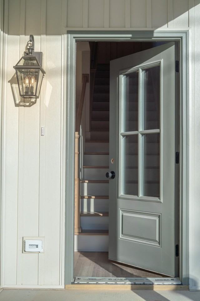 104 Norman Ln - Photo 3 of 12