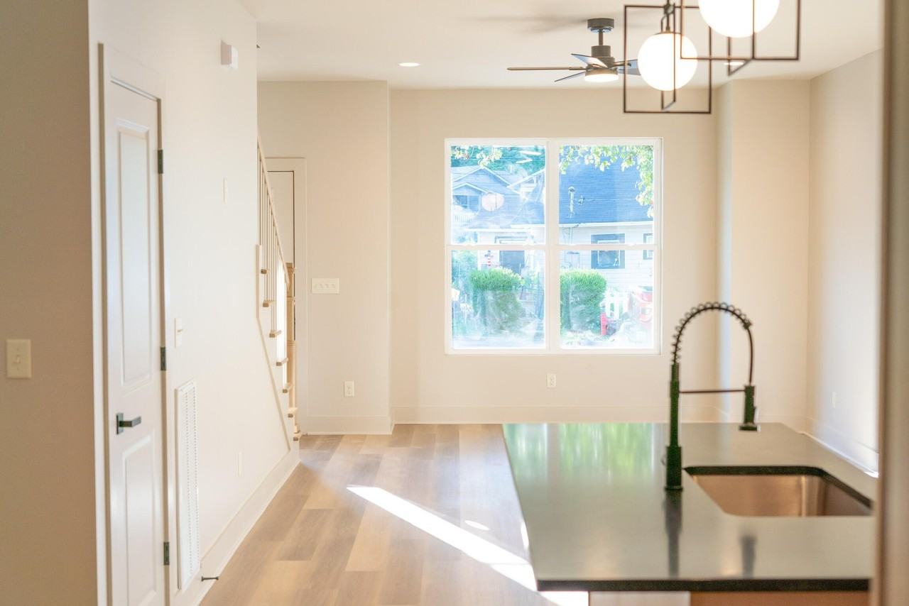 104 Norman Ln - Photo 6 of 12