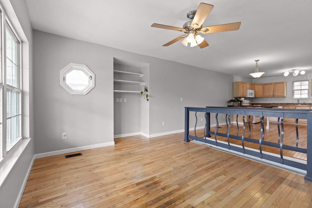 419 W Bell Ave - Photo 5 of 35