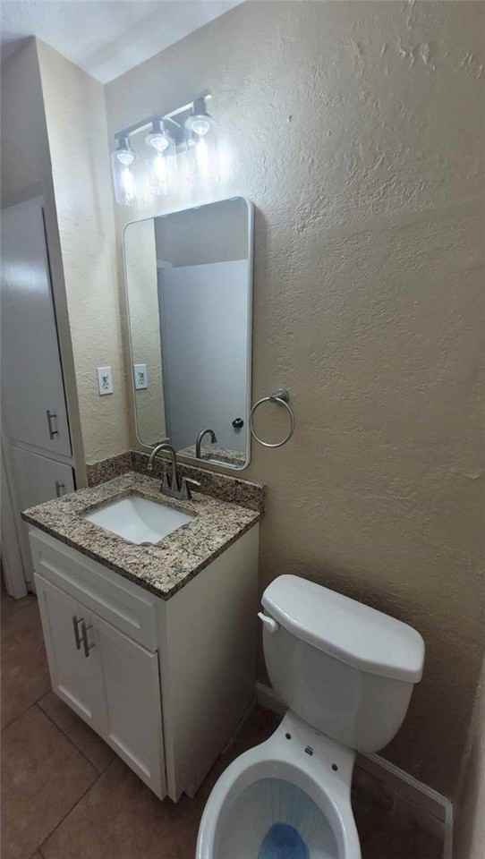5834 Limerick Dr - Photo 3 of 7