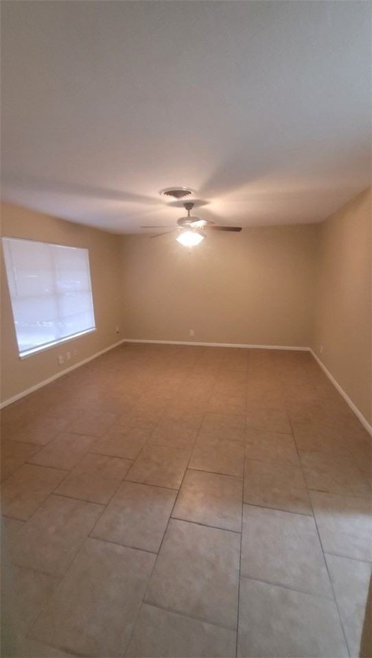 5834 Limerick Dr - Photo 4 of 7