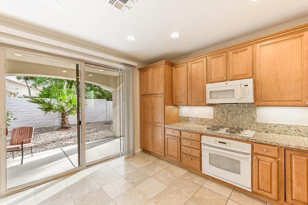 41544 Via Arleta - Photo 4 of 22